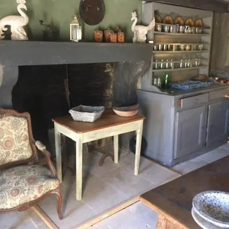 Beau 2 Bedroom/ensuite Gite, Southerly Courtyard Casa vacanze *